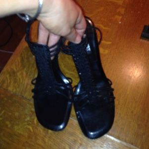 Sexy high heel strappy Nine West shoes sz 7.5
