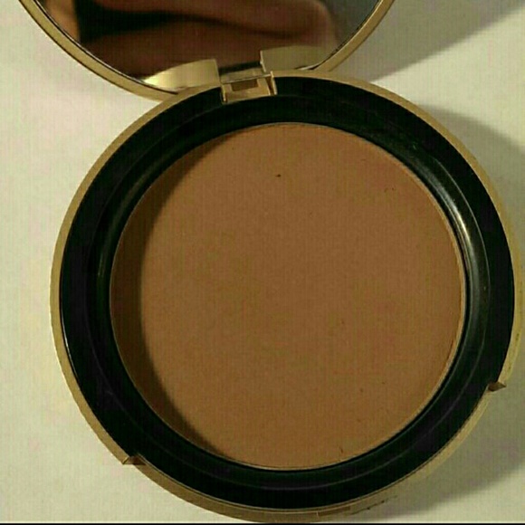 Too Faced Chocolate Soleil Matte Bronzer
