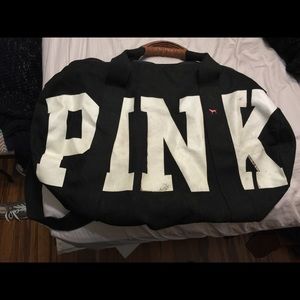 Pink Duffle Bag READY TO SHIP! JUST NEED A LABEL(: