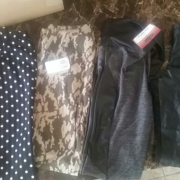 5 pairs of leggings