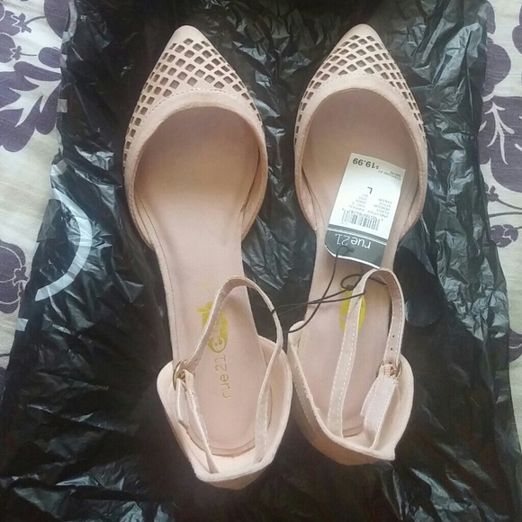 NEW rue 21 Nude pink flats with ankle strap