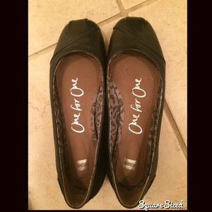 TOMS Ballet Flats