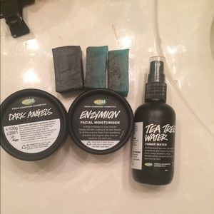 Lush DeStash!