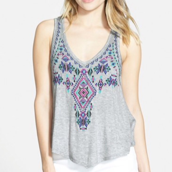 love on a hanger Tops - Love on a Hanger tank😃 love on a hanger Tops - Love on a Hanger tank😃