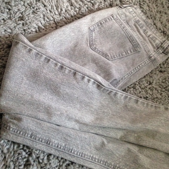 Light grey jeans by City Streets