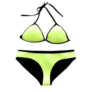 Green triangl bathing suit (inspired)