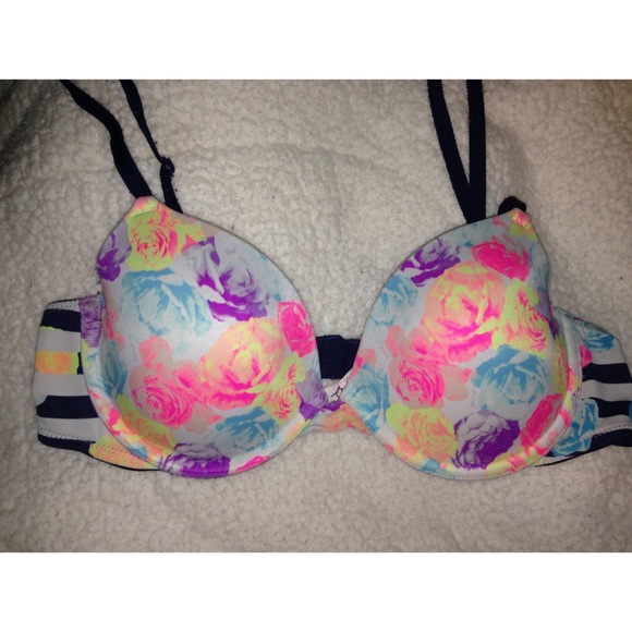 SHIPPING PINK Victoria's Secret 36B bra