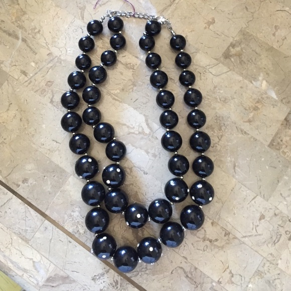 Double strand black bead necklace with crystals - Picture 1 of 2