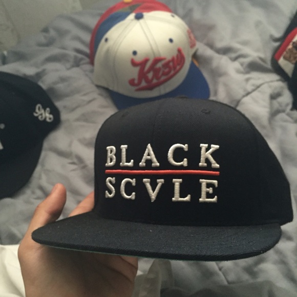 Black Scale SnapBack
