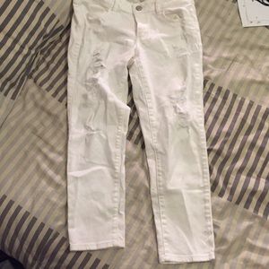 White Destroyed Crop Pants
