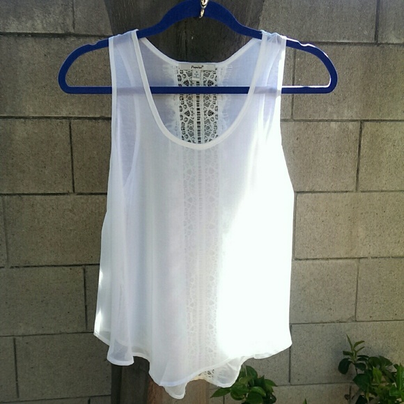 Light weight summery tank