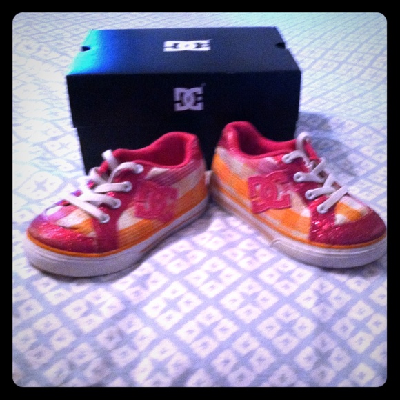 Toddlers DC sneakers