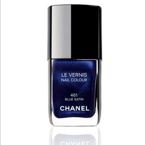 CHANEL Blue Satin Nail Polish