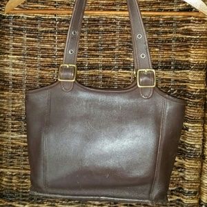 Price⤵Vintage Authentic Coach - Made in USA