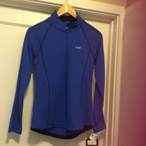 Avia long sleeve top.