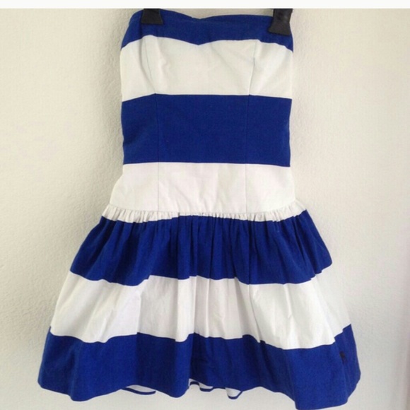 Abercrombie Joanna stripe dress in Blue.