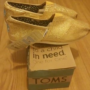 New TOMS