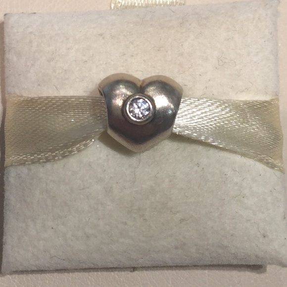 Silver Pandora Charm - Picture 1 of 1