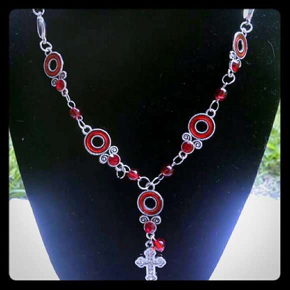 Beaded necklace