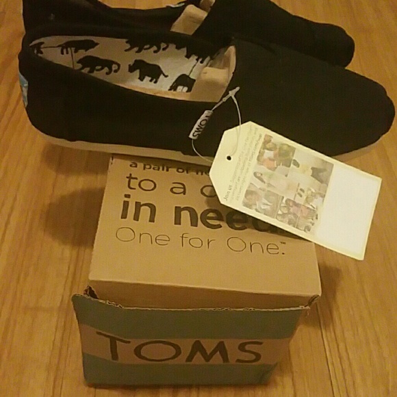 New TOMS shoes