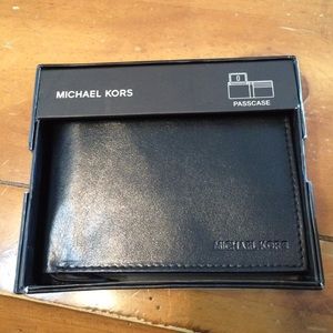 Michael Kors black leather men's wallet