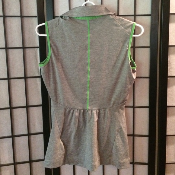 Nike golf workout top - Picture 2 of 2