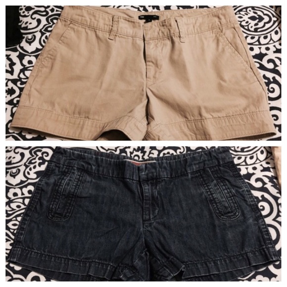 2 pairs of gap shorts