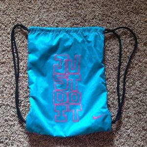 Nike drawstring backpack
