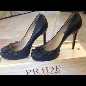 Ann Taylor Black Leather ruffle Platform heels