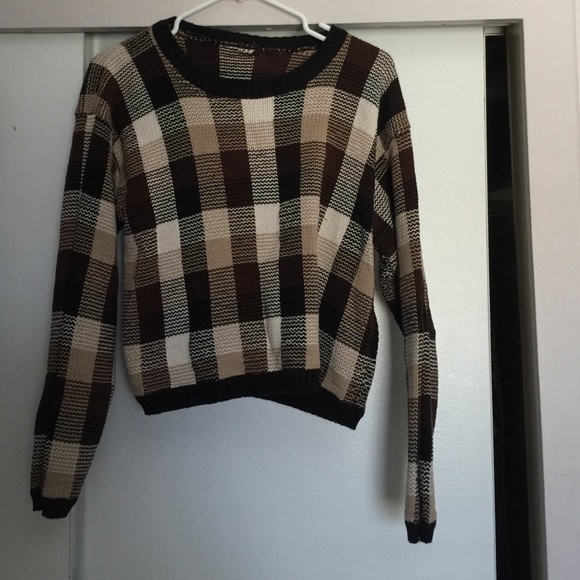 BM cropped sweater