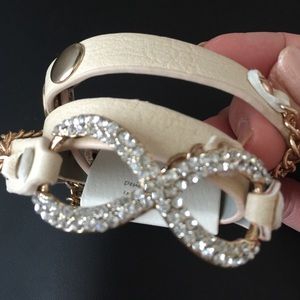 Bundles, Crystal loop Bracelet, ivory and brown