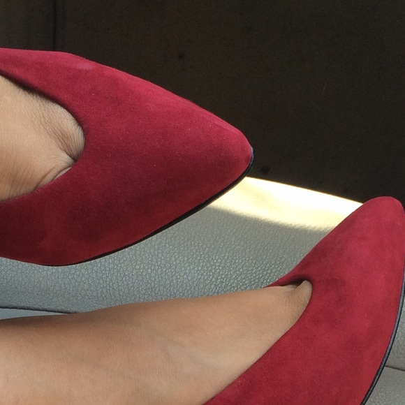 Sold 💕Red suede (genuine) shoes - Picture 4 of 4