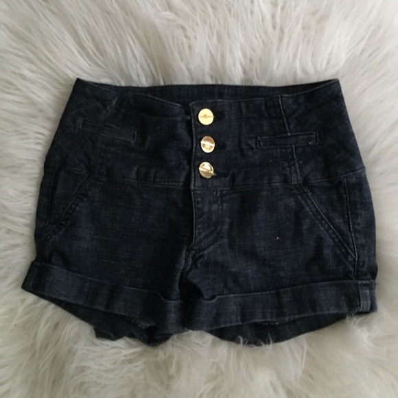 classy high waisted shorts