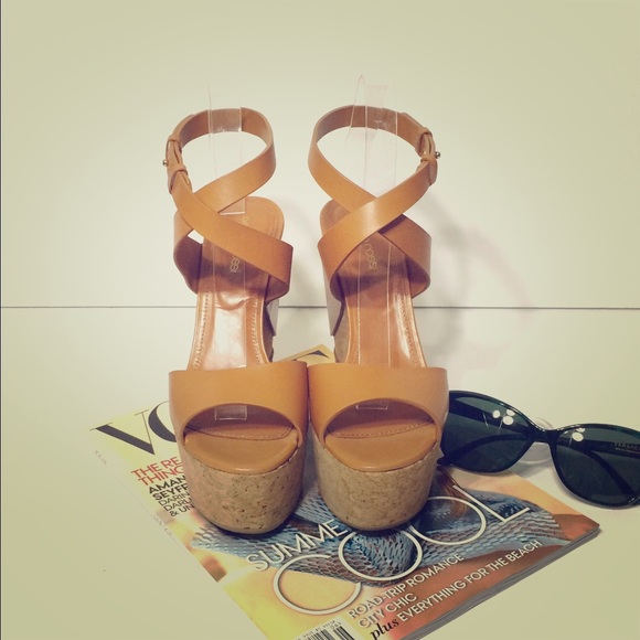 BRAND NEW SERGIO ROSSI WEDGES