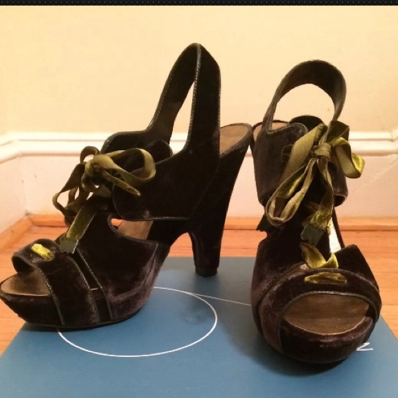 Nine West "Marlia" Ladies Platform, Sz9.5, DkGreen
