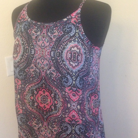 🌺🌴BEAUTIFUL DRESS - Picture 2 of 3