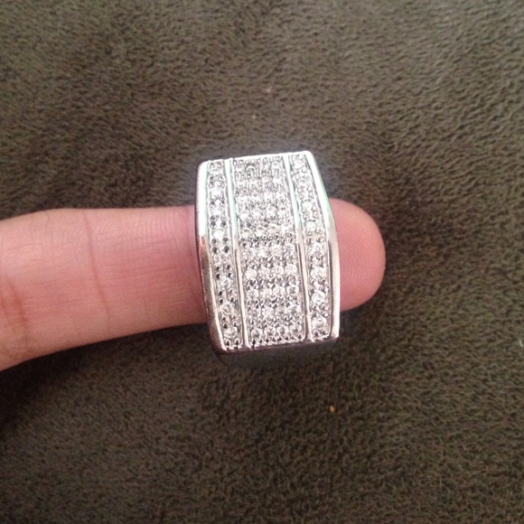 Men ring