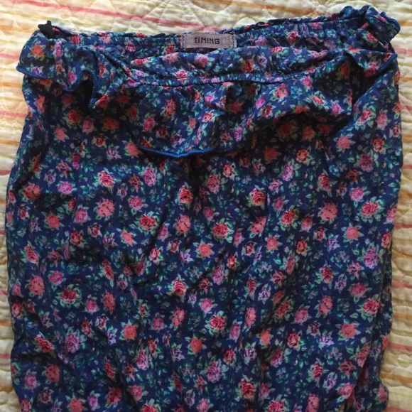 Romper - Picture 2 of 2