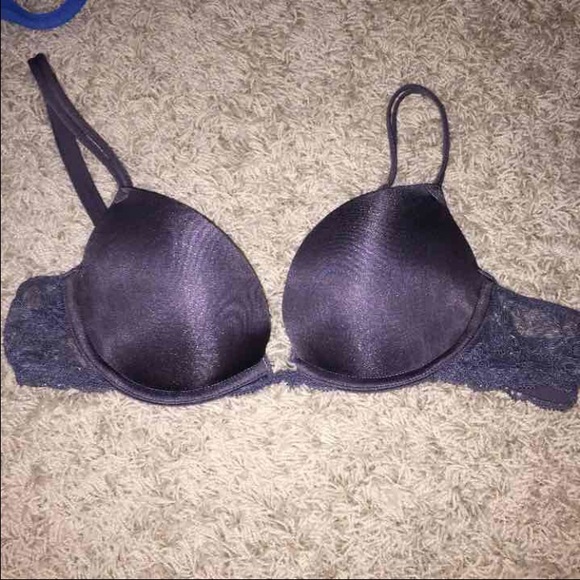 Victoria's Secret PINK 34A Push-up Plunge Bra