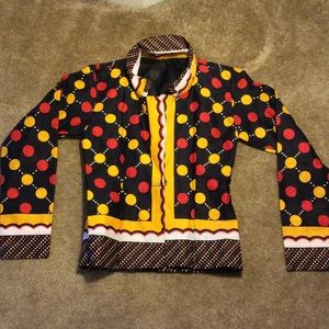 Polka doted long sleeved blazer