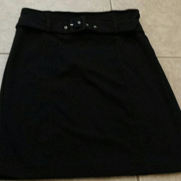 Womans Pencil Skirt F21 Size Large