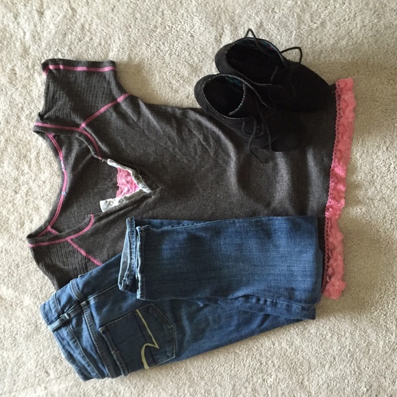 Gray & Pink Tee