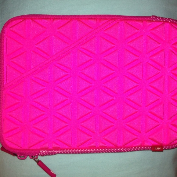 Iluv iPad case