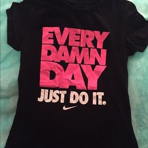 Nike t-shirt