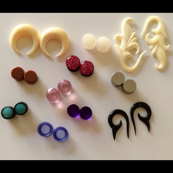 Lot of plugs for stretched ears.