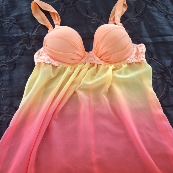 Ombré lingerie