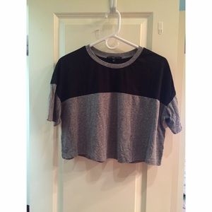 NWOT never worn black & gray color block crop top