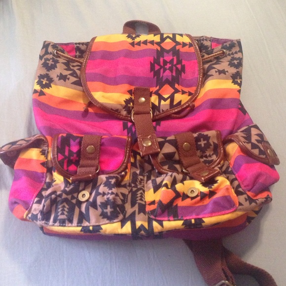 ⚽️ Tribal Printed Bag