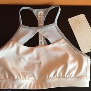 Lululemon Athletica White Sports Bra w/ mesh