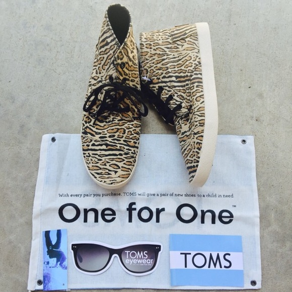 TOMS Shoes - {TOMS} Leopard
